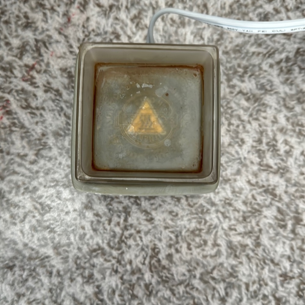 Scentsy burner